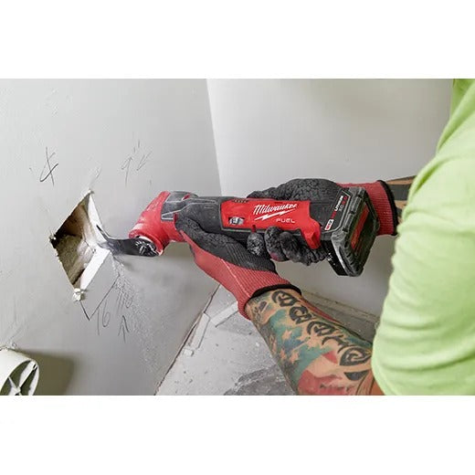 Milwaukee M12 Fuel Oscillating Multi-Tool Kit