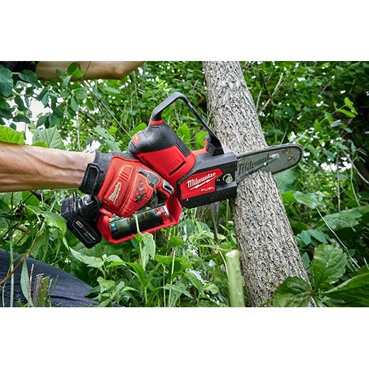 Milwaukee M12 Fuel Hatchet 6" Pruning Saw Kit