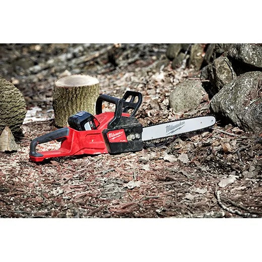 Milwaukee M18 Fuel 14" Chainsaw