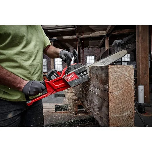 Milwaukee M18 Fuel 14" Chainsaw