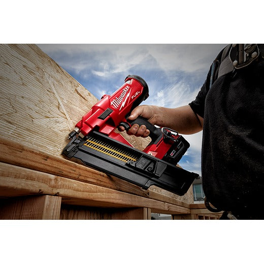 Milwaukee M18 Fuel 21 Degree Framing Nailer Kit