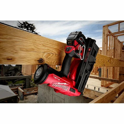 Milwaukee M18 Fuel 30 Degree Framing Nailer