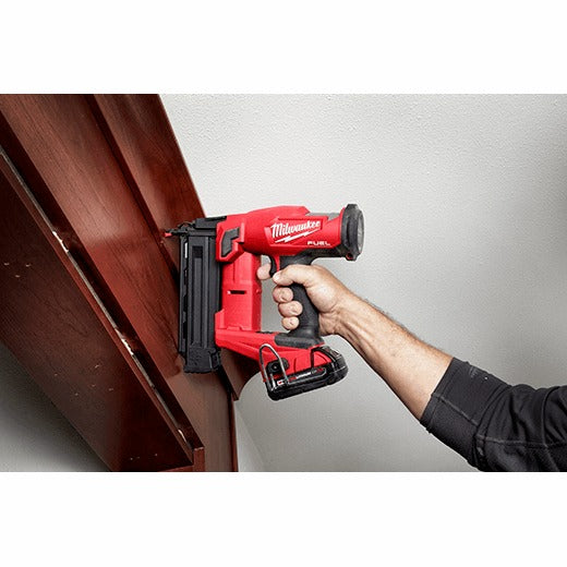 Milwaukee M18 Fuel 18 Gauge Brad Nailer