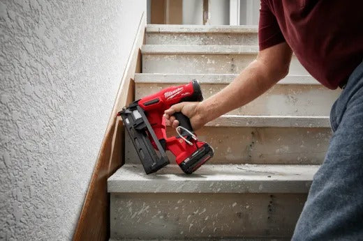 Milwaukee M18 Fuel 16 Gauge Angled Finish Nailer