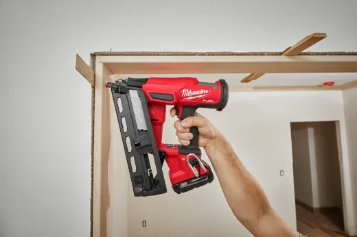 Milwaukee M18 Fuel 16 Gauge Angled Finish Nailer