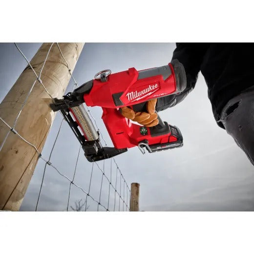 Milwaukee M18 Fuel Utility Fencing Stapler