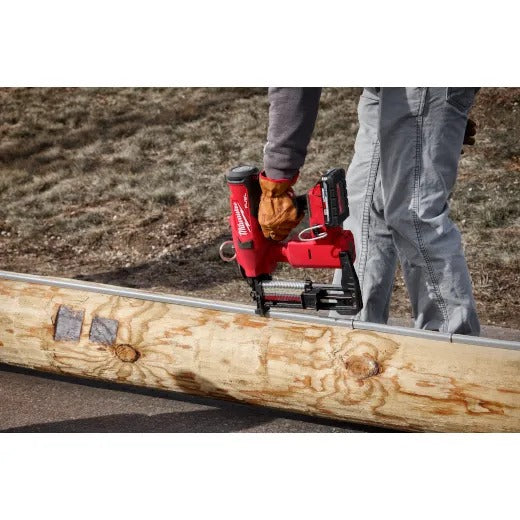 Milwaukee M18 Fuel Utility Fencing Stapler