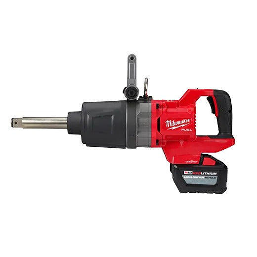 Milwaukee M18 Fuel 1" D-Handle Ext Anvil High Torque Impact Wrench with One-Key Kit