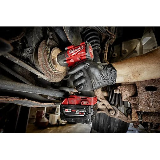 Milwaukee M18 Fuel 1/2 Mid-Torque Impact Wrench with Friction Ring Kit